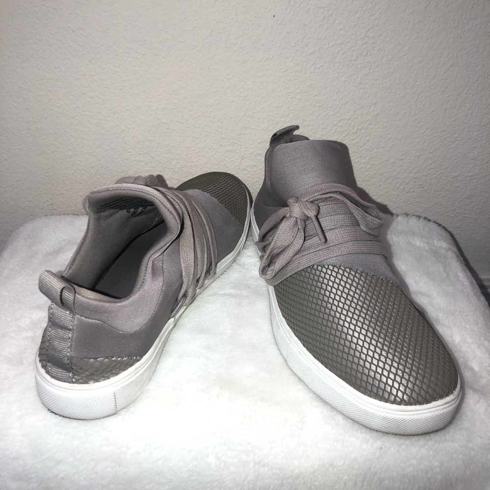 Brash athletic shoes